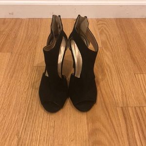 Black Heels size 7.5